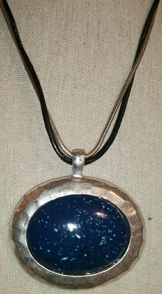 Chico's Hammered, Silver Tone, Blue Pendant Neckla